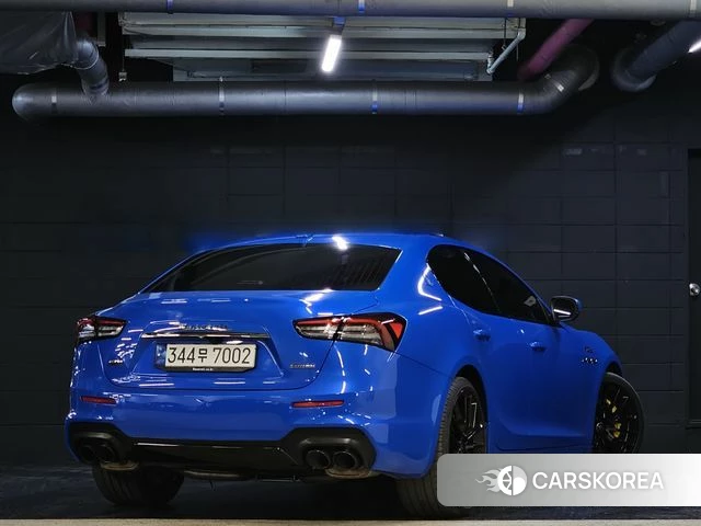 Maserati Ghibli id 3919756 из Кореи 14