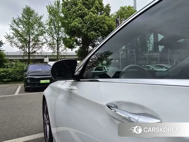 Mercedes-Benz E-class id 4276860 из Китая 15