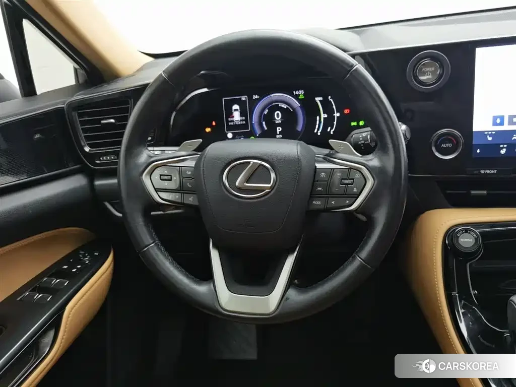 Lexus NX id 4589120 из Китая 18