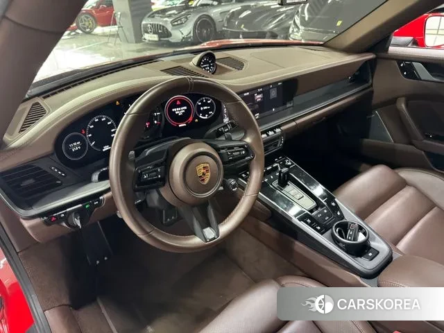 Porsche 911(992) id 3434052 из Кореи 12