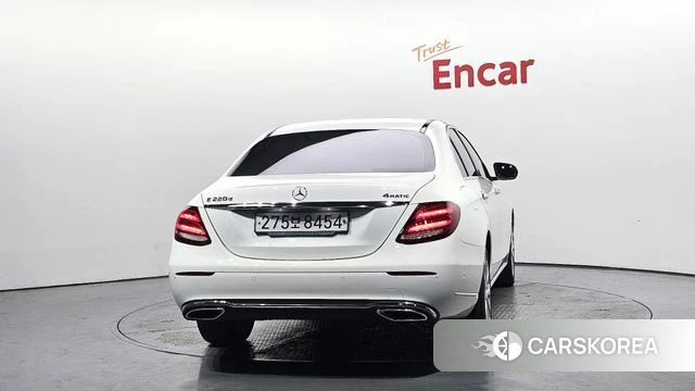 Mercedes-Benz E-Class W213 id 4384378 из Кореи 25