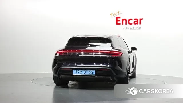 Porsche Taycan id 3471911 из Кореи 14