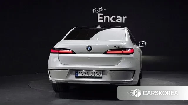 BMW 7 Series (G70) id 3462796 из Кореи 14