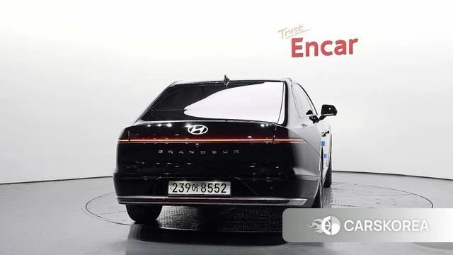 Hyundai Grandeur (GN7) id 4302680 из Кореи 14
