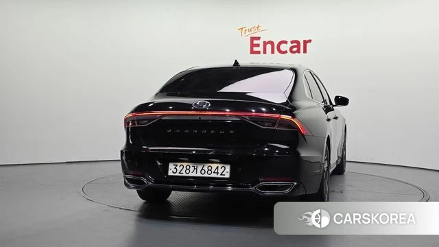 Hyundai The New Grandeur IG Hybrid id 4434795 из Кореи 14