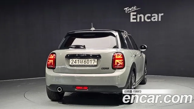 Mini Cooper id 2955893 из Кореи 14