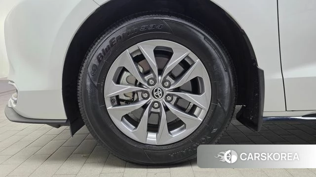 Toyota Sienna 4th Generation id 4602731 из Кореи 24