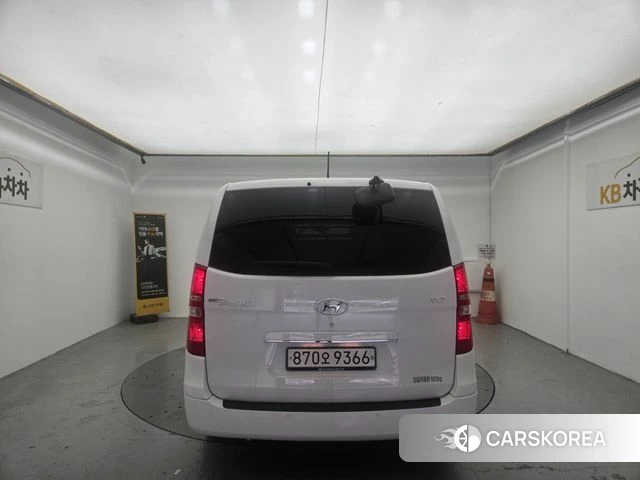 Hyundai The New Grand Starex id 4632941 из Кореи 12