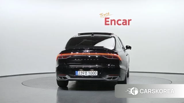 Hyundai The New Grandeur IG id 3916634 из Кореи 14