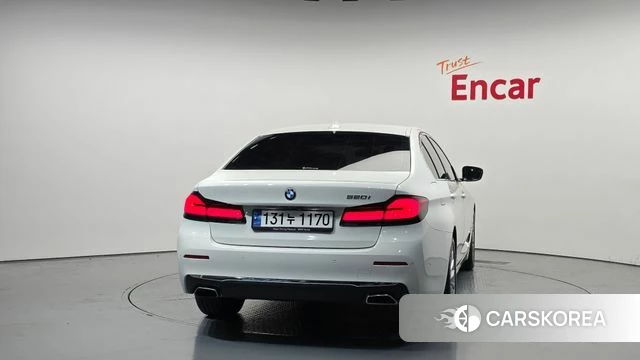 BMW 5 Series (G30) id 4401453 из Кореи 26