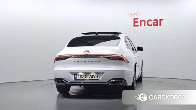 Hyundai The New Grandeur IG id 3411998 из Кореи 14