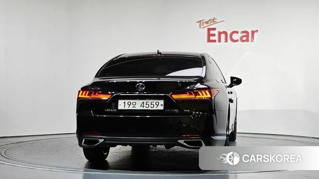 Lexus LS500h 5th generation id 3873815 из Кореи 14