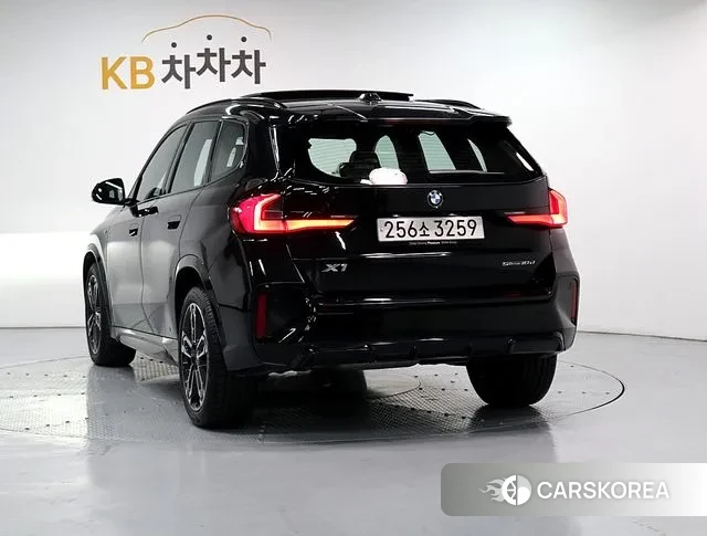 BMW X1 (U11) id 3507358 из Кореи 14