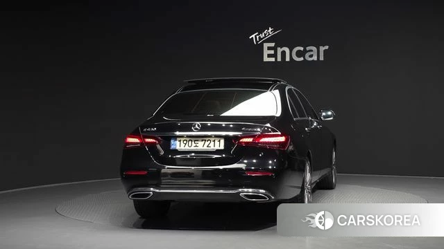 Mercedes-Benz E-Class W213 id 4593017 из Кореи 26