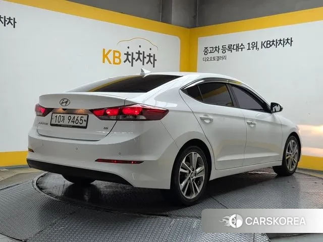 Hyundai Avante AD id 3090966 из Кореи 14