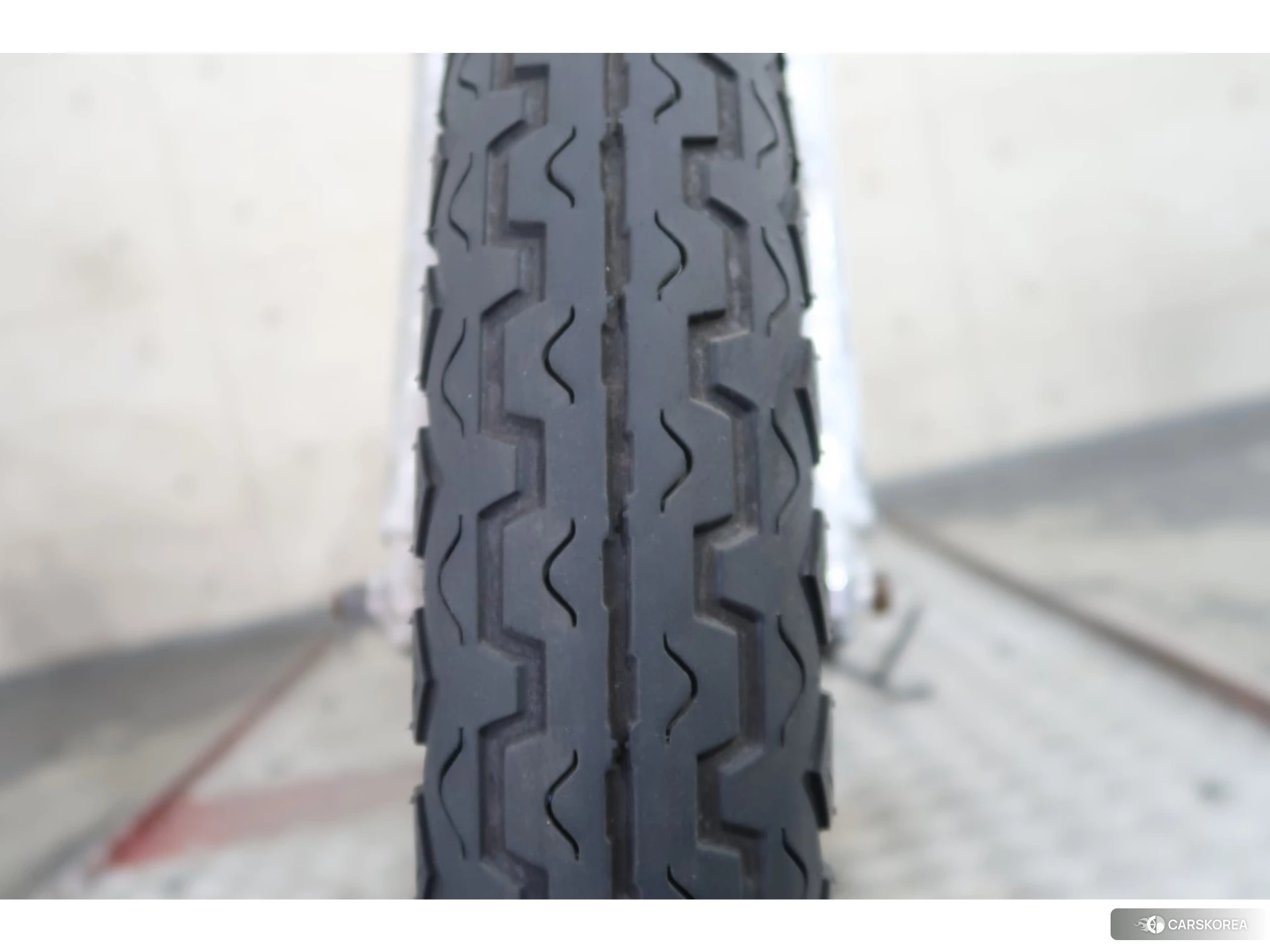 Yamaha SR 400 id 3946388 из Японии 25
