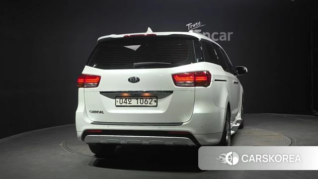 Kia All New Carnival id 4459742 из Кореи 26