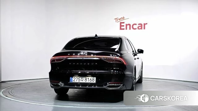 Hyundai The New Grandeur IG Hybrid id 4573504 из Кореи 26