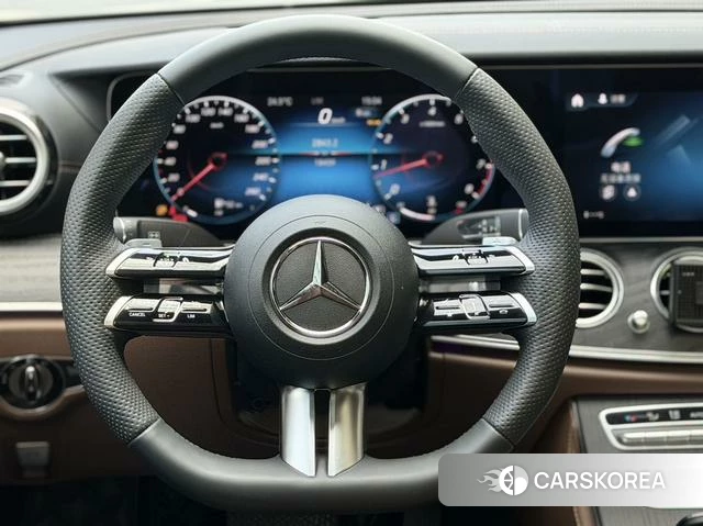 Mercedes-Benz E-class id 4278047 из Китая 9