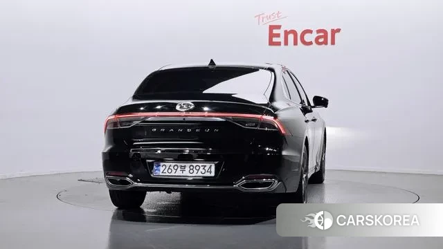 Hyundai The New Grandeur IG id 3053477 из Кореи 14