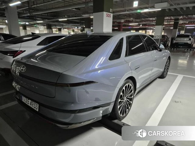 Hyundai Grandeur Hybrid (GN7) id 4334007 из Кореи 9