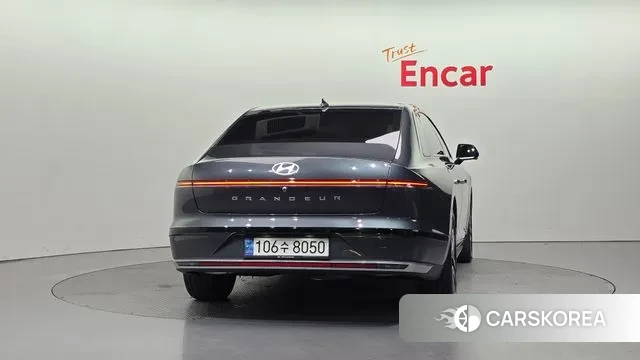 Hyundai Grandeur Hybrid (GN7) id 3502906 из Кореи 14