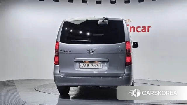 Hyundai The New Grand Starex id 3396370 из Кореи 14