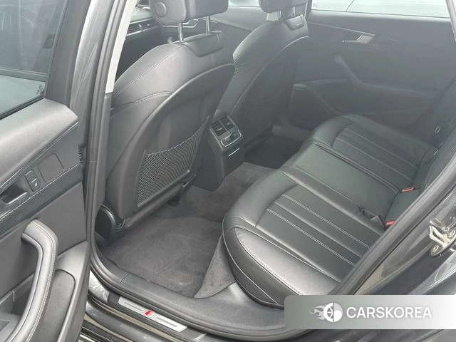 Audi A4L id 4336193 из Китая 9