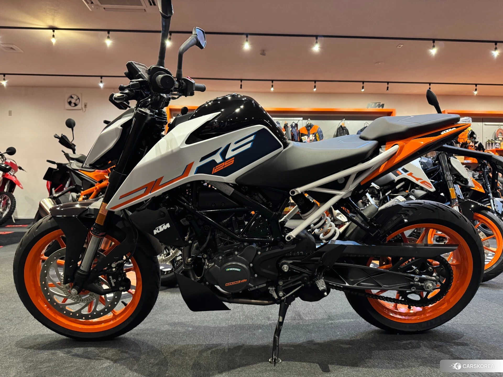 Проданный KTM 125 DUKE 2023 из Японии, фото 5
