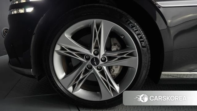 Genesis G90 (RS4) id 4730428 из Кореи 32
