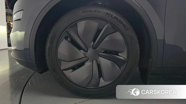 Tesla Model Y id 4279594 из Кореи 29