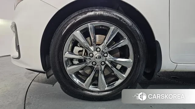 Kia The New Carnival id 3607859 из Кореи 14