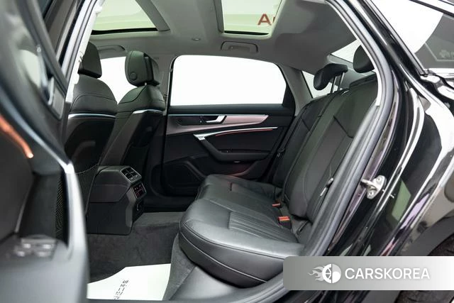 Audi A6L id 4210238 из Китая 19
