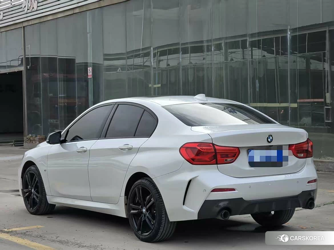 BMW 1 series 2022 Белый из Китая, фото 4