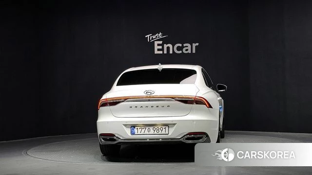 Hyundai The New Grandeur IG id 4428732 из Кореи 29