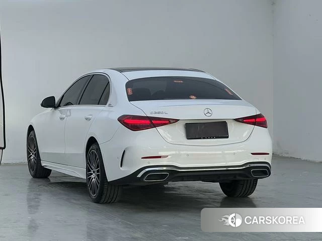 Mercedes-Benz Class C 2025 Белый из Китая, фото 4