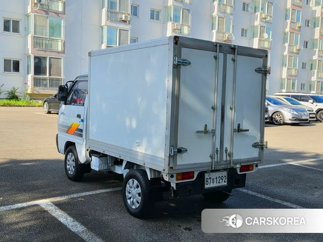 Chevrolet (GM Daewoo) New Labo id 4689053 из Кореи 14