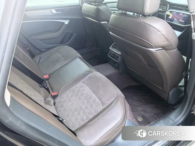 Audi A7L 2024 Черный из Китая, фото 6