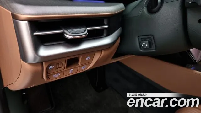 Hyundai Grandeur Hybrid (GN7) id 2561484 из Кореи 14