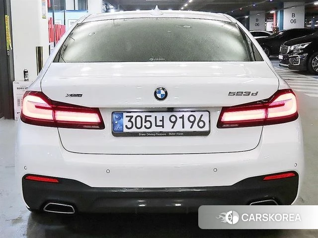 BMW 5 Series (G30) id 3914844 из Кореи 14