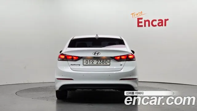 Hyundai Avante AD id 2583313 из Кореи 14