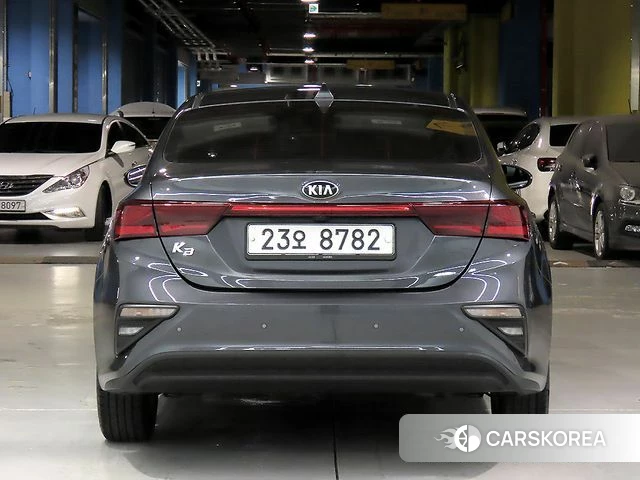 Kia Come New K3 id 4652155 из Кореи 14