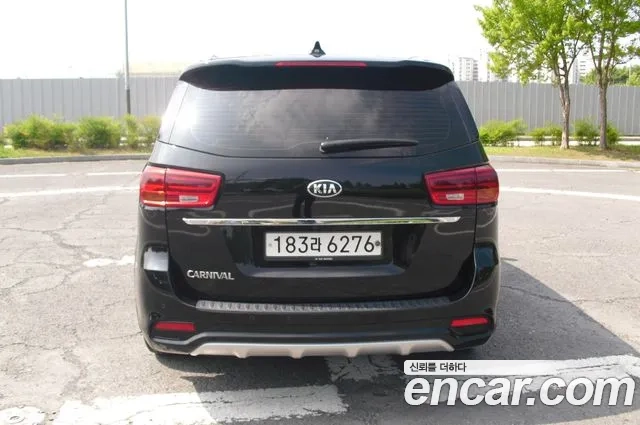 Kia The New Carnival id 2925210 из Кореи 14