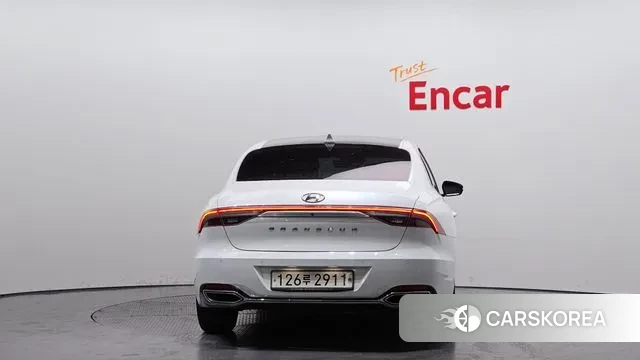 Hyundai The New Grandeur IG id 3489071 из Кореи 14