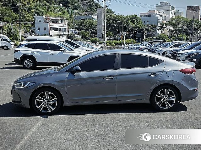 Hyundai Avante AD id 4465645 из Кореи 13