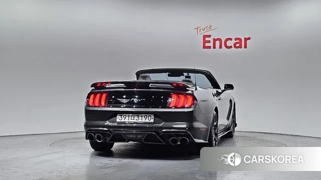 Ford Mustang id 3676910 из Кореи 14