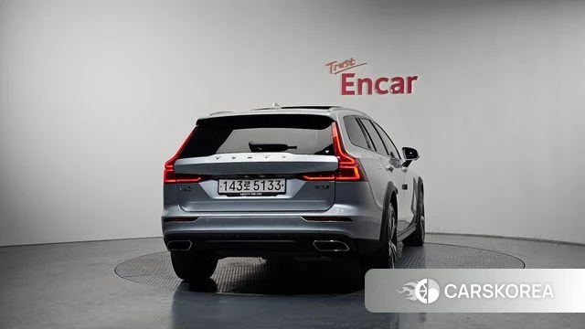 Volvo V60 Cross-Country 2nd Generation id 4179692 из Кореи 14