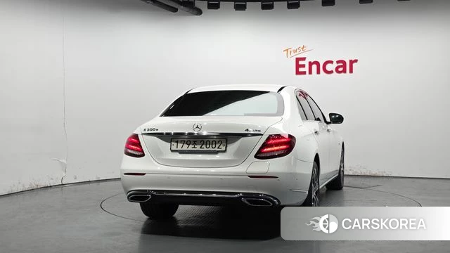 Mercedes-Benz E-Class W213 id 4294234 из Кореи 28