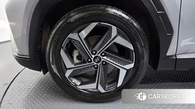 Hyundai Tucson (NX4) id 3670667 из Кореи 14