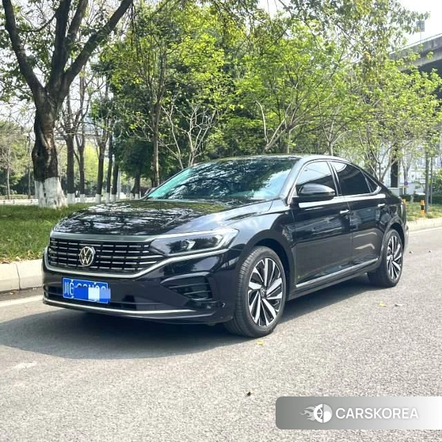 Volkswagen Passat 2022 Черный из Китая, фото 4